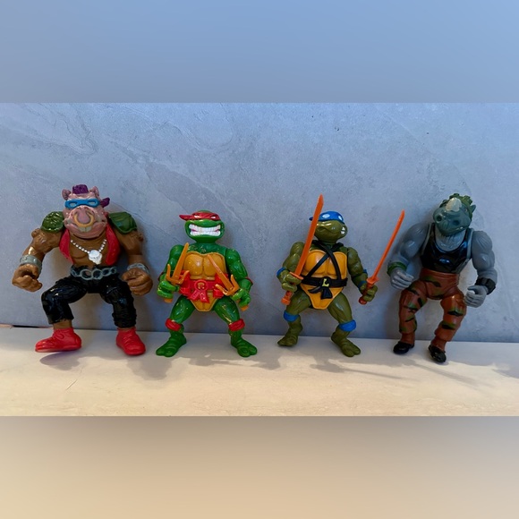 Vintage Teenage Mutant Ninja Turtles Action Figure Lot Of 4 Figures - TMNT - Picture 1 of 9
